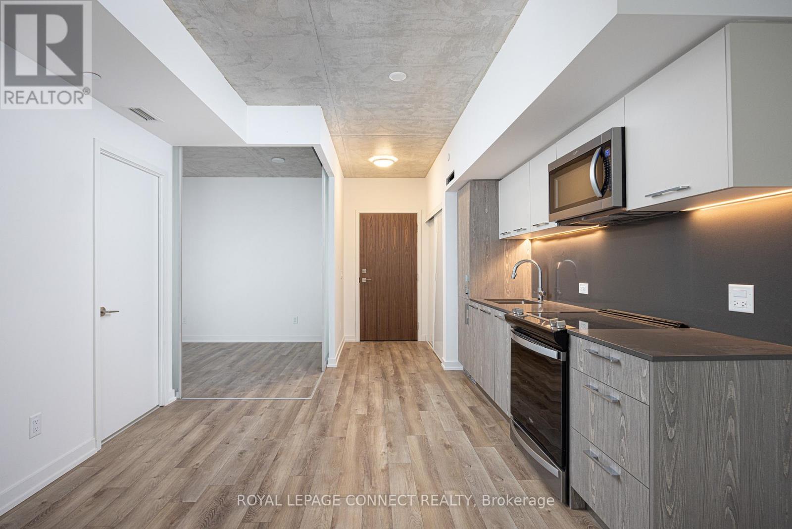 












204 - 45 BASEBALL PLACE

,
Toronto,




Ontario
M4M0H1

