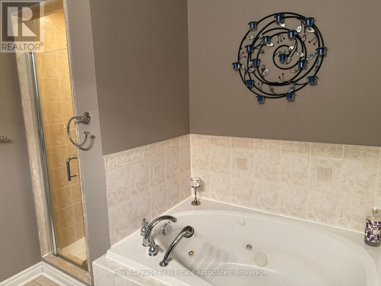 












37 CHEVROLET DRIVE

,
Brampton,




Ontario
L7A3C3

