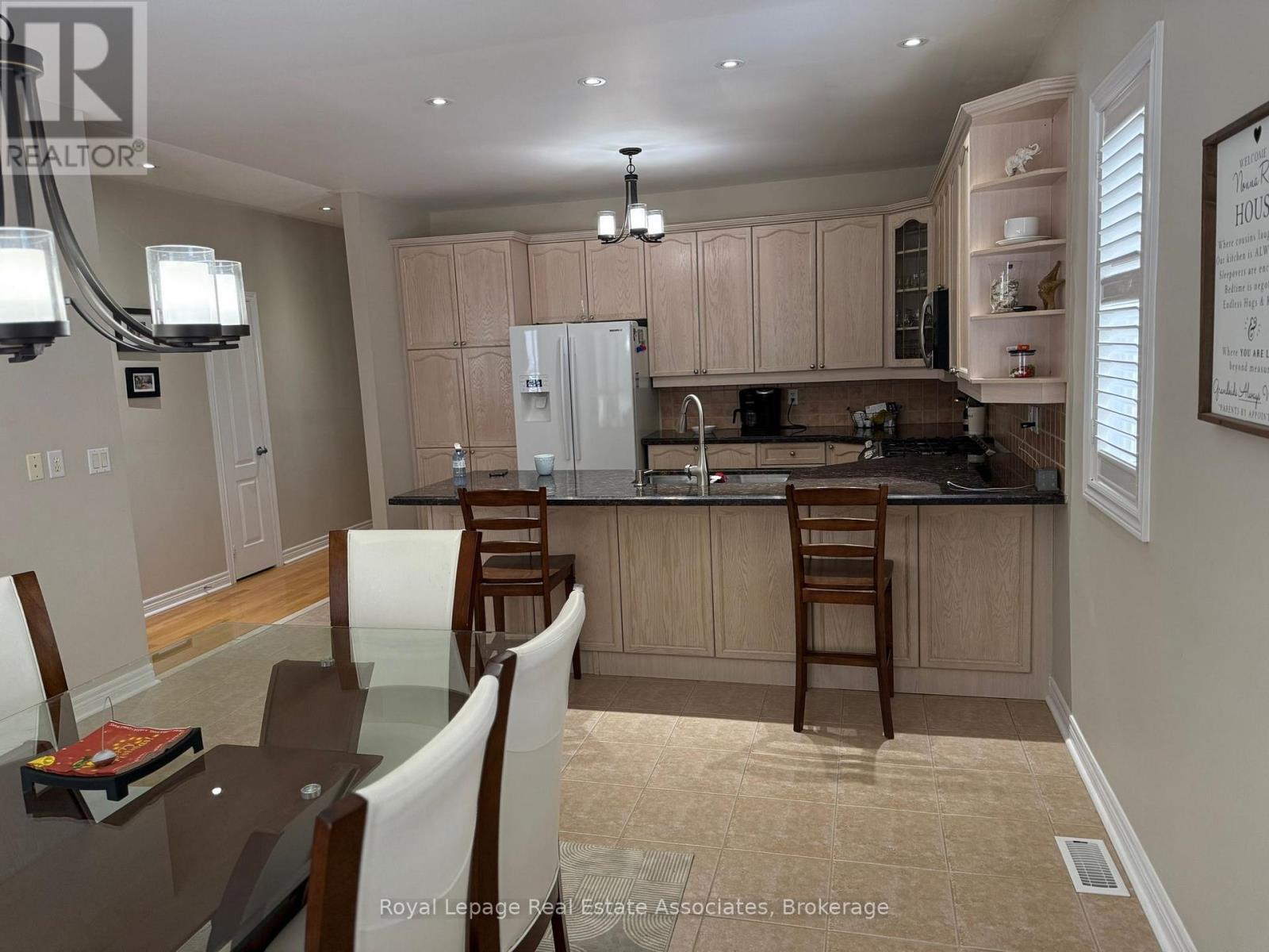 












37 CHEVROLET DRIVE

,
Brampton,




Ontario
L7A3C3

