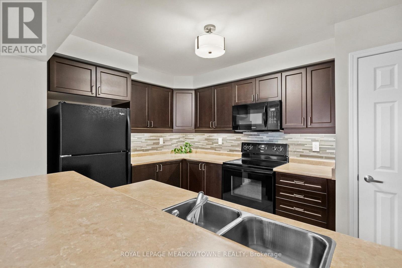 












578 PHARO POINT

,
Milton,




Ontario
L9T8H7

