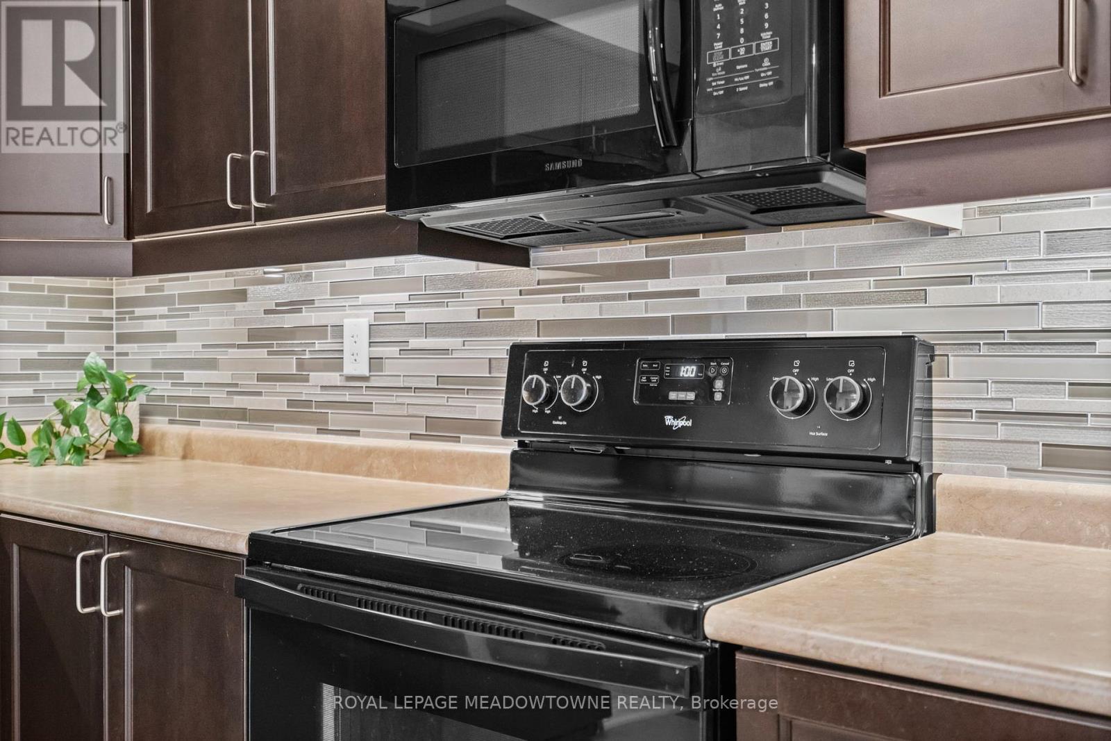 












578 PHARO POINT

,
Milton,




Ontario
L9T8H7

