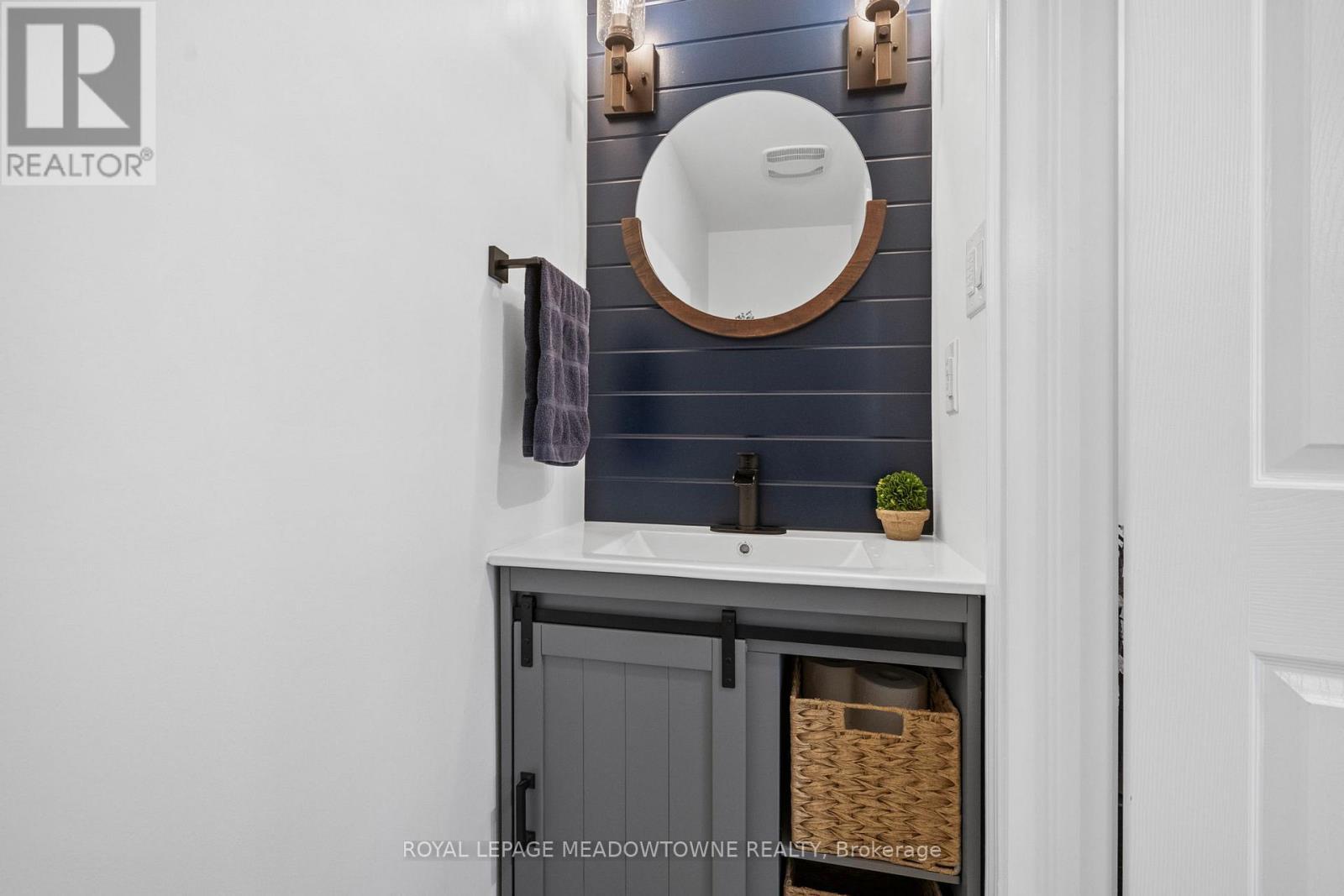 












578 PHARO POINT

,
Milton,




Ontario
L9T8H7

