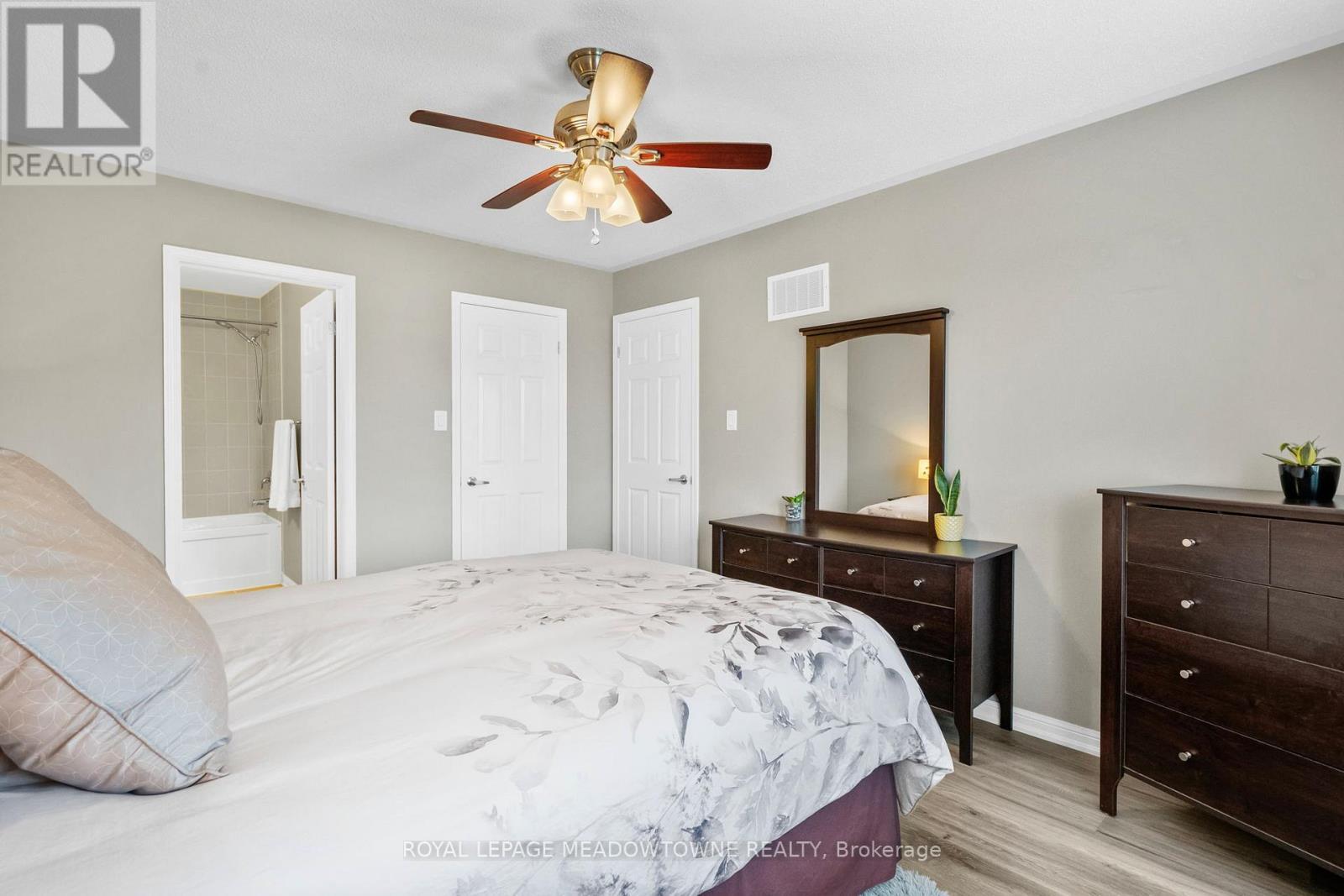 












578 PHARO POINT

,
Milton,




Ontario
L9T8H7

