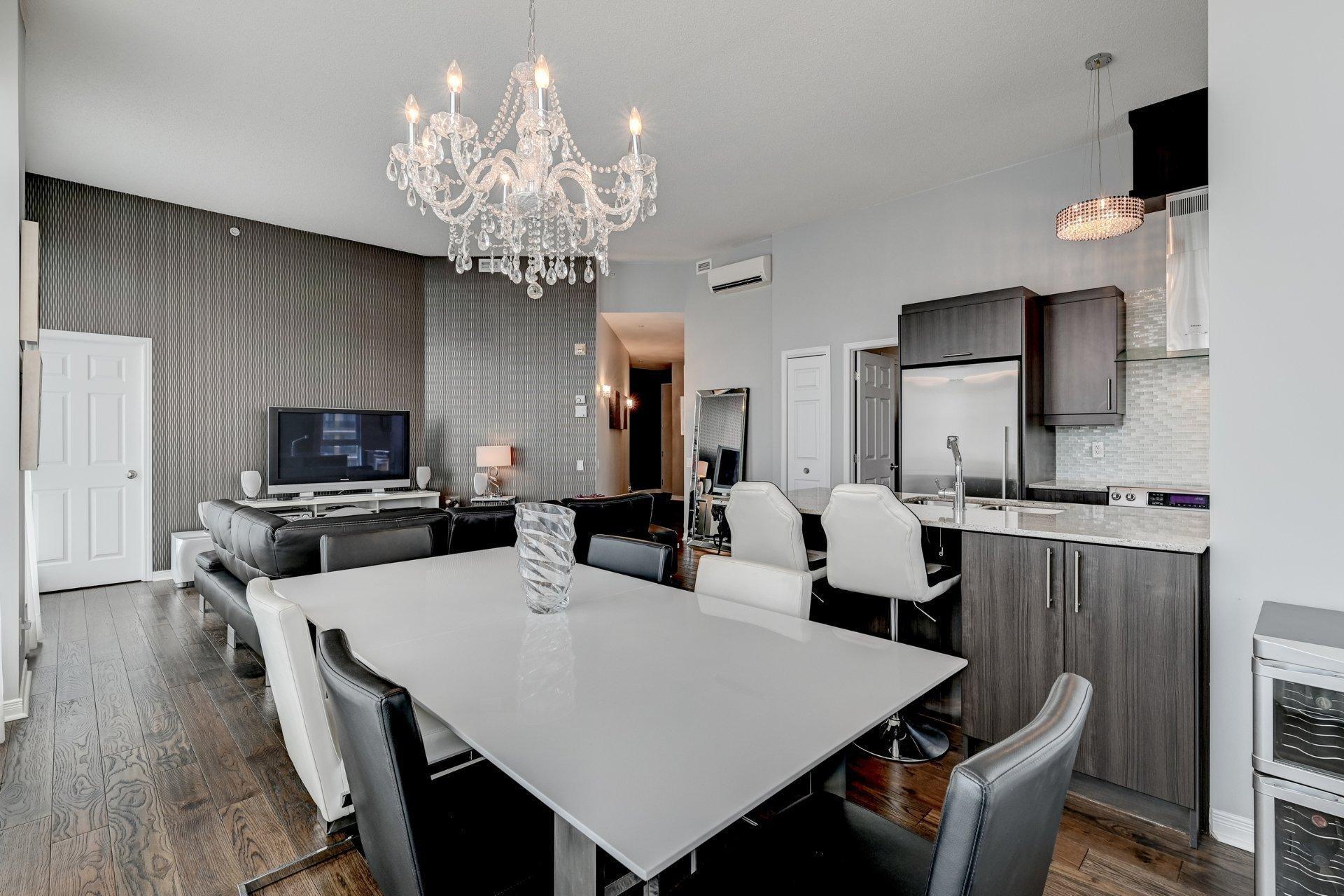 









4975


Rue Jean-Talon O.

, 1211,
Montréal (Côte-des-Neiges/Notre-Dame-de-Grâce),




QC
H4P1W7

