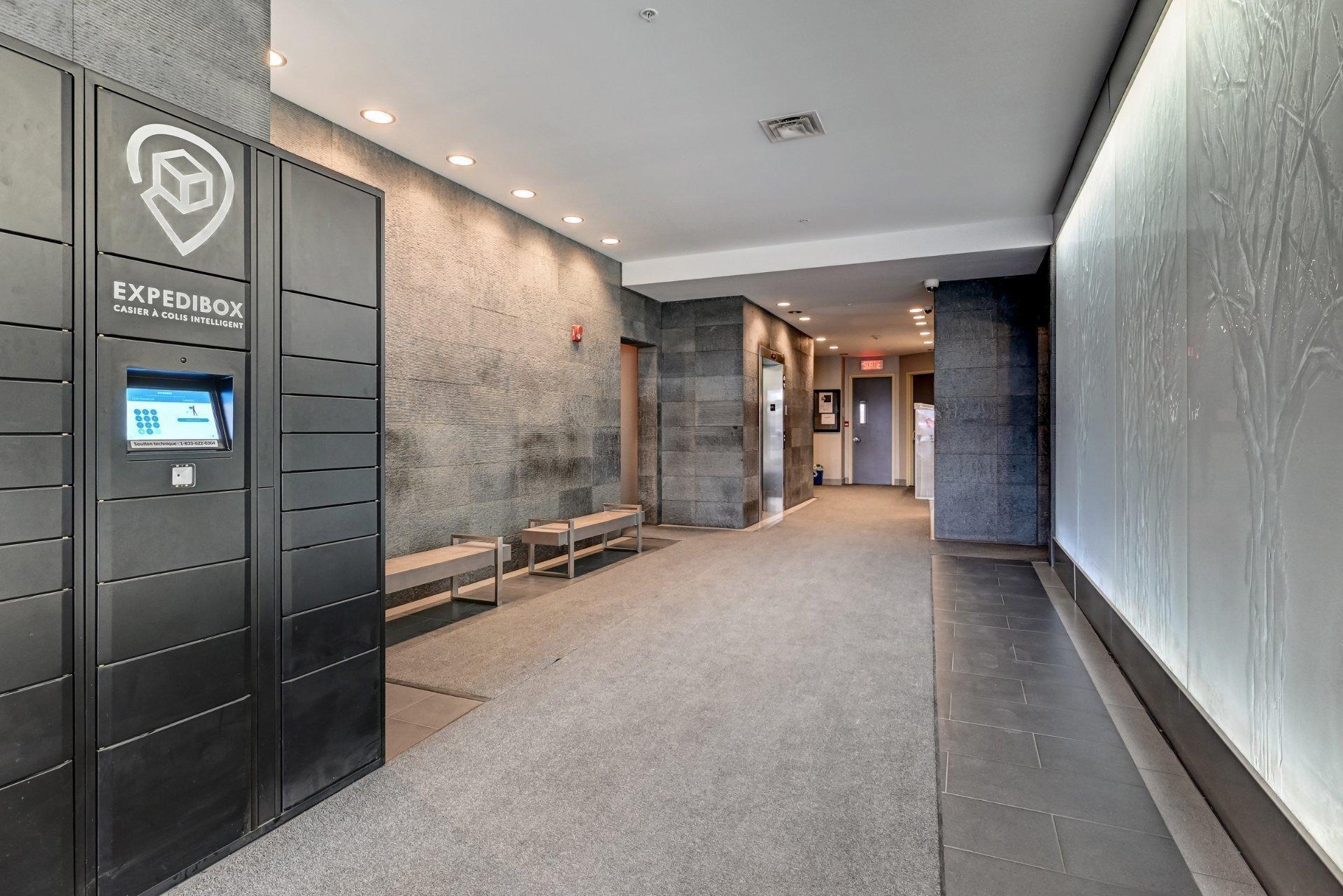 









4975


Rue Jean-Talon O.

, 1211,
Montréal (Côte-des-Neiges/Notre-Dame-de-Grâce),




QC
H4P1W7

