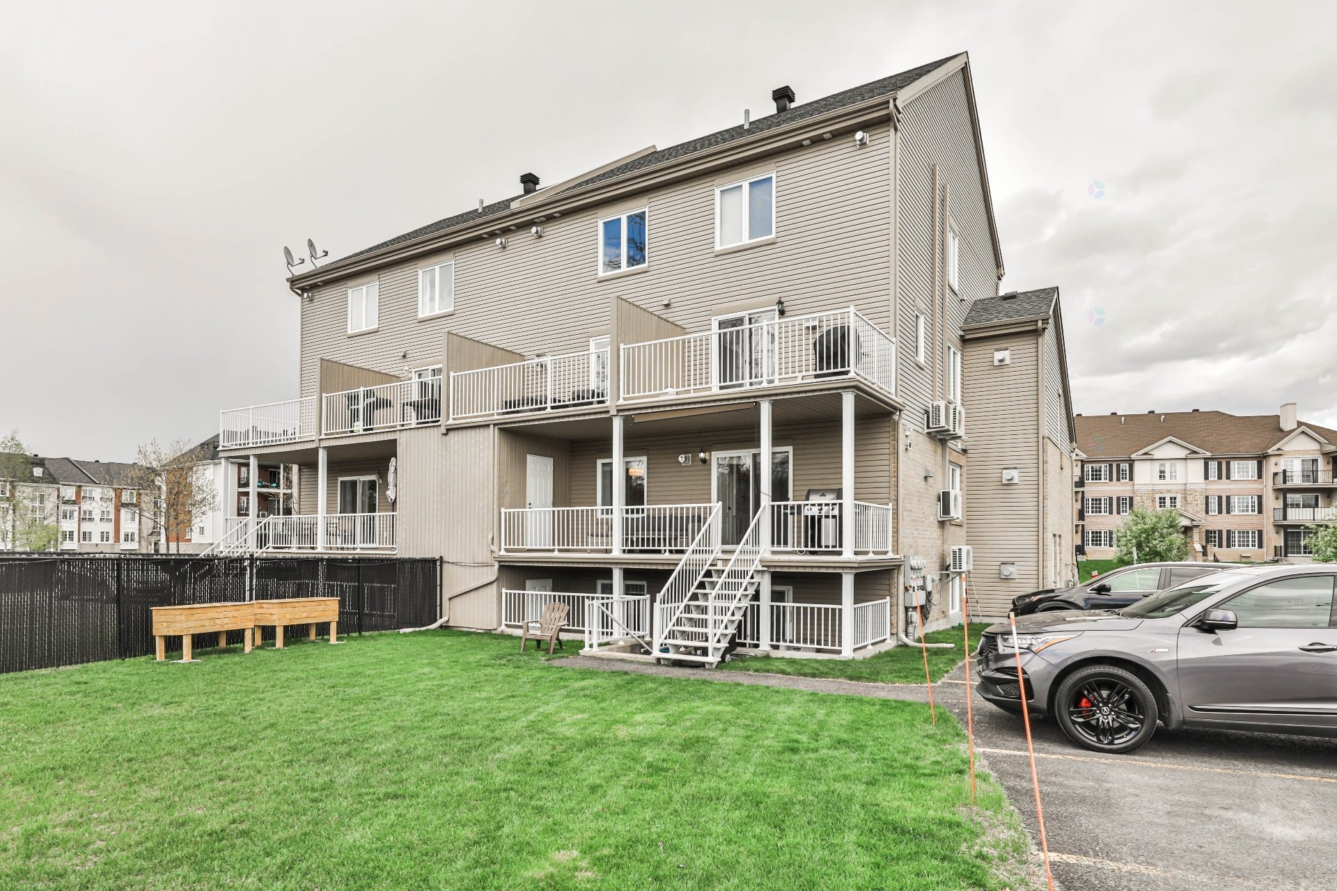 









471


Place du Louvre

,
Mascouche,




QC
J7K0M1

