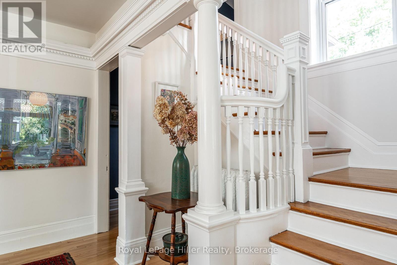 












180 ELIZABETH STREET

,
Stratford,




Ontario
N5A4Z3

