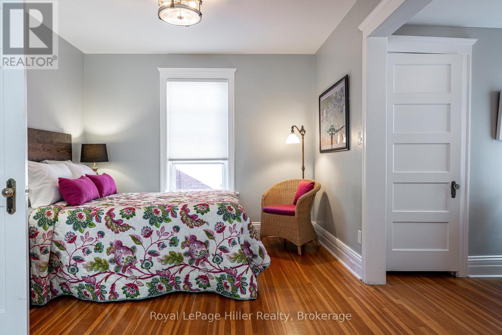 












180 ELIZABETH STREET

,
Stratford,




Ontario
N5A4Z3

