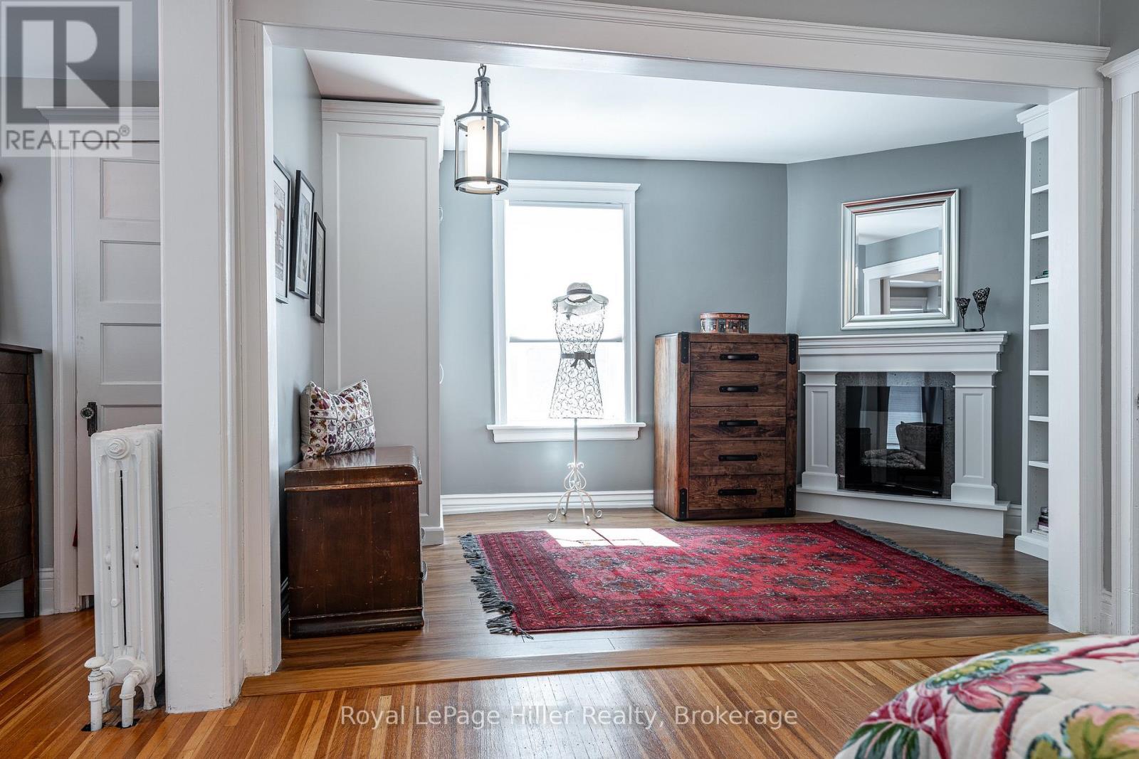 












180 ELIZABETH STREET

,
Stratford,




Ontario
N5A4Z3

