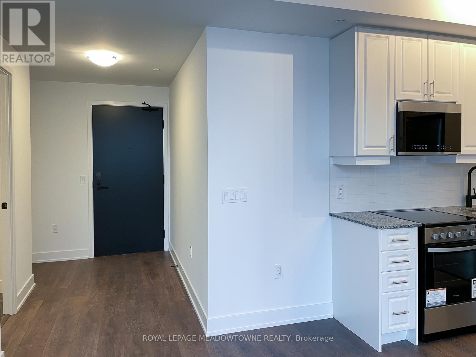 












201 - 2343 KHALSA GATE

,
Oakville,




Ontario
L6M5R6

