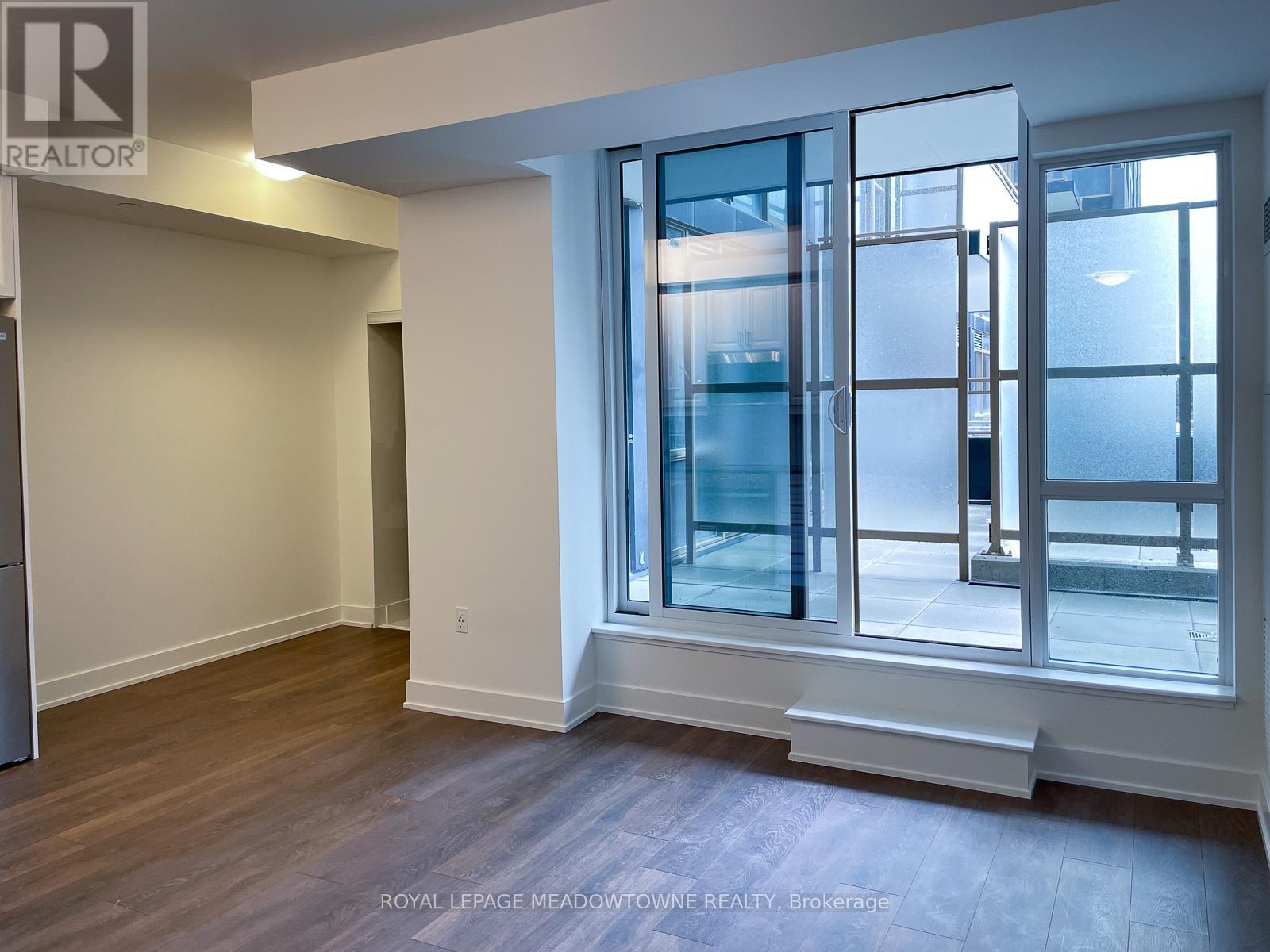 












201 - 2343 KHALSA GATE

,
Oakville,




Ontario
L6M5R6

