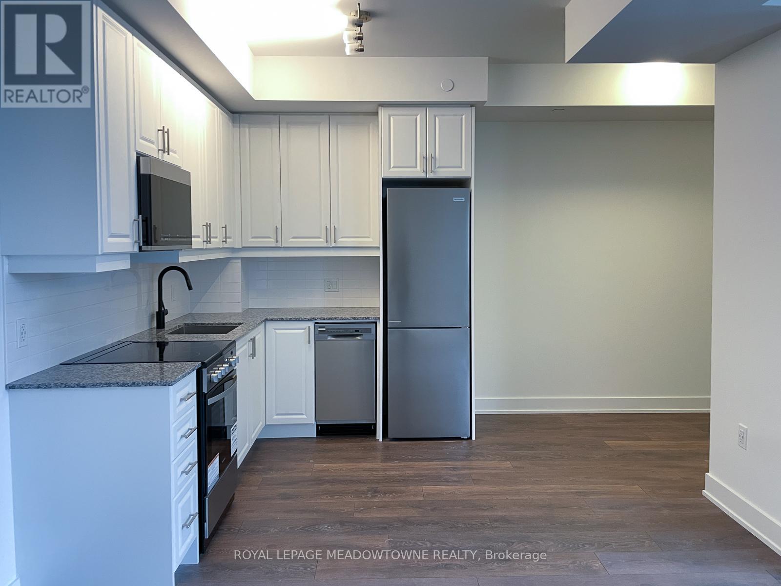 












201 - 2343 KHALSA GATE

,
Oakville,




Ontario
L6M5R6

