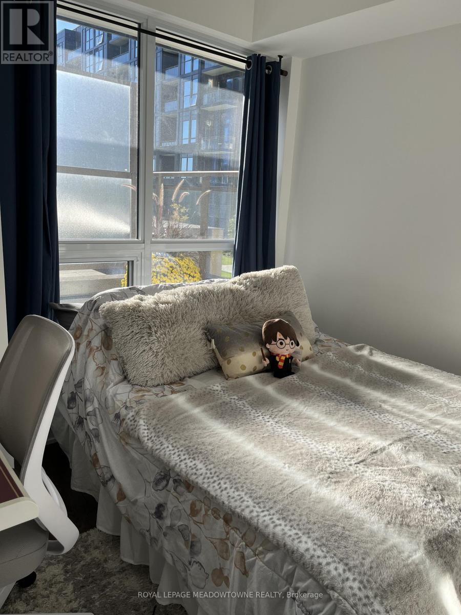 












201 - 2343 KHALSA GATE

,
Oakville,




Ontario
L6M5R6

