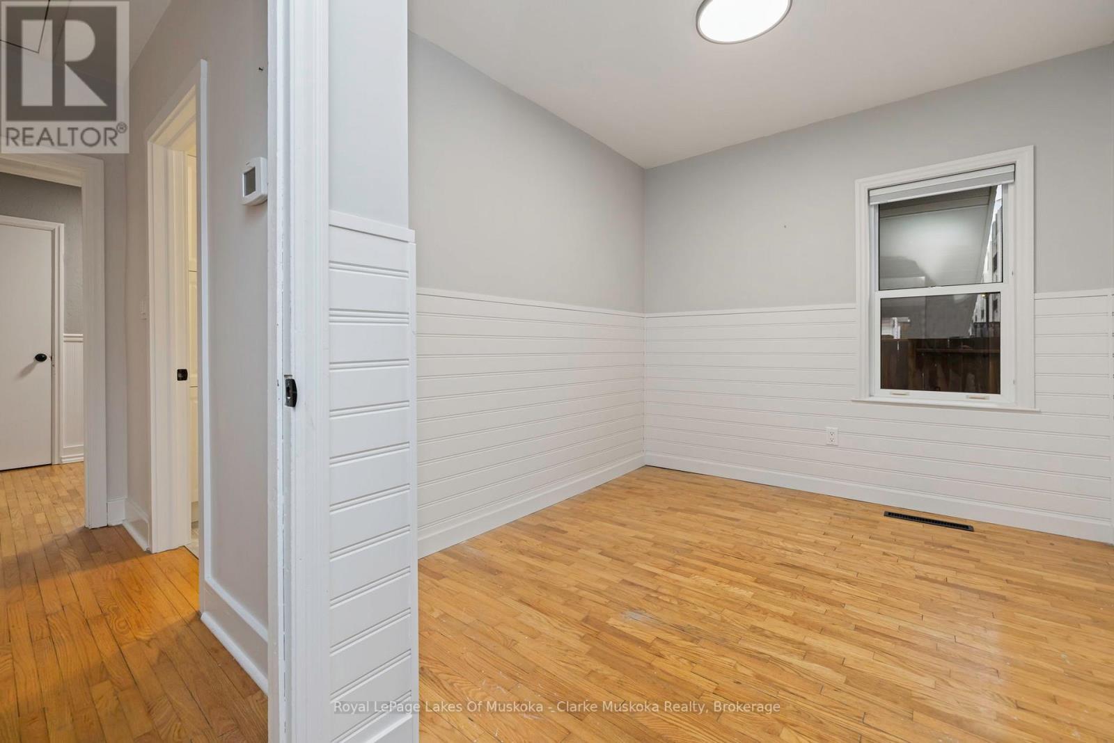 












57 CASCADE STREET

,
Parry Sound,




Ontario
P2A1K3

