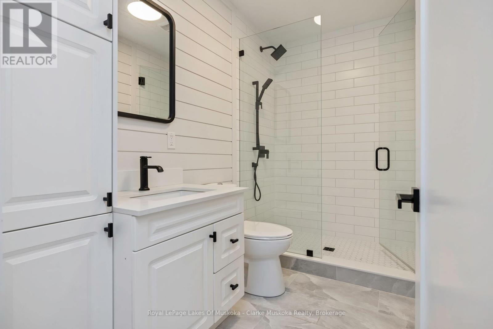 












57 CASCADE STREET

,
Parry Sound,




Ontario
P2A1K3

