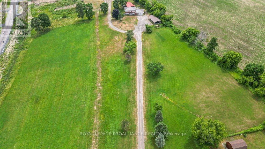 












255 HUFFMAN ROAD

,
Quinte West (Murray Ward),




Ontario
K0K2C0

