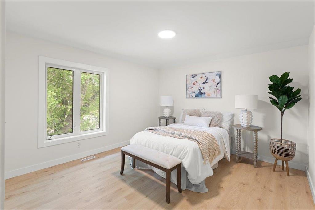 












242 Kenaston Boulevard

,
Winnipeg,




Manitoba
R3N1V4

