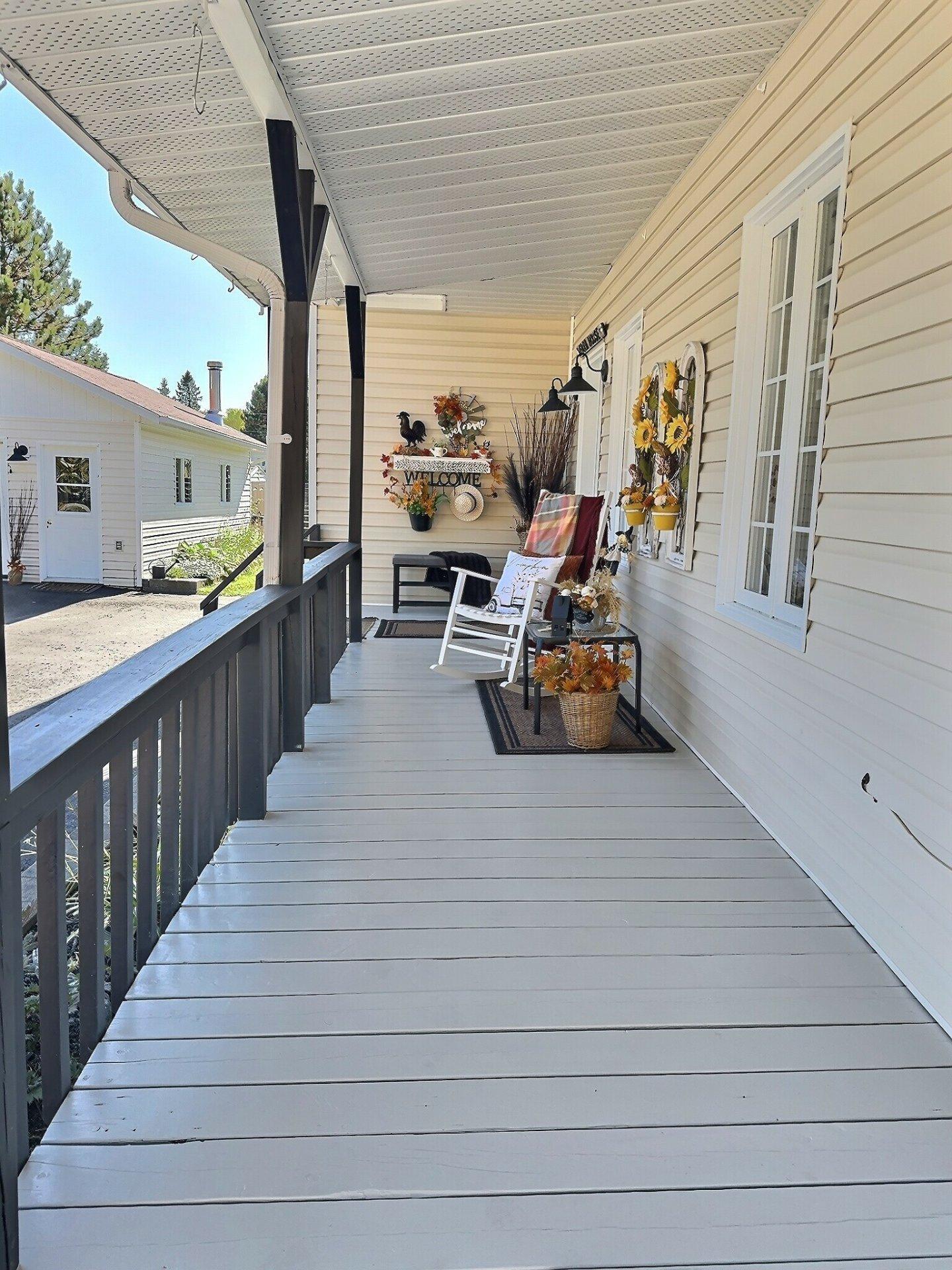 









5


Rue Arpin O.

,
Laverlochère-Angliers,




QC
J0Z2P0

