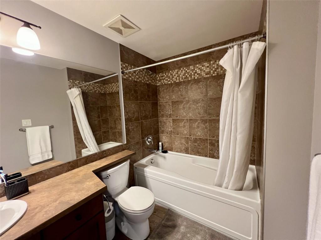 









654


Cook

Road, 633,
Kelowna,




BC
V1W 3G7

