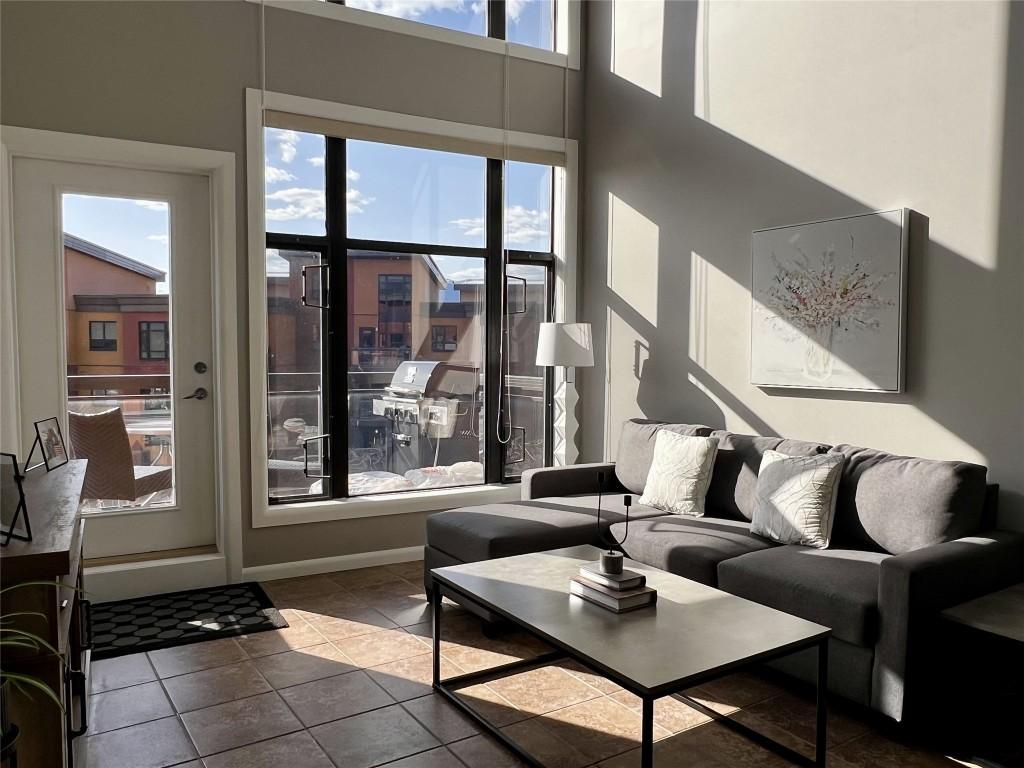 









654


Cook

Road, 633,
Kelowna,




BC
V1W 3G7

