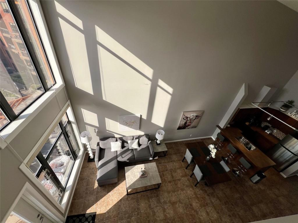 









654


Cook

Road, 633,
Kelowna,




BC
V1W 3G7

