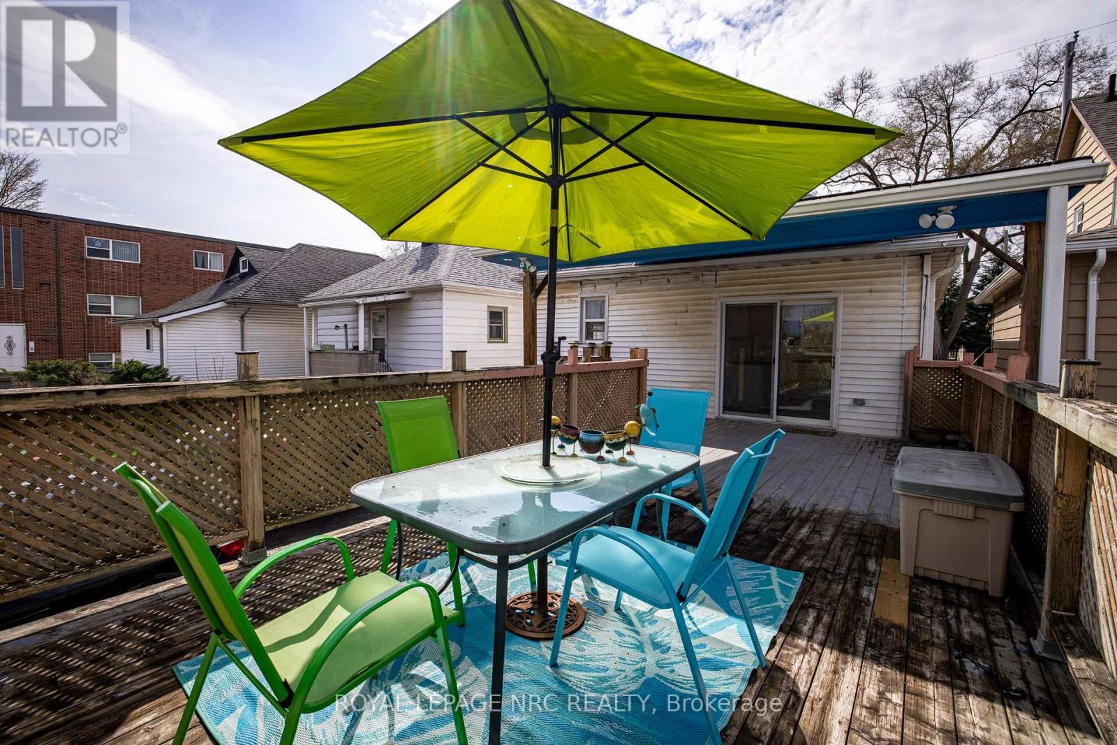 












170 NIAGARA STREET W

,
St. Catharines (E. Chester),




Ontario
L2R4L4

