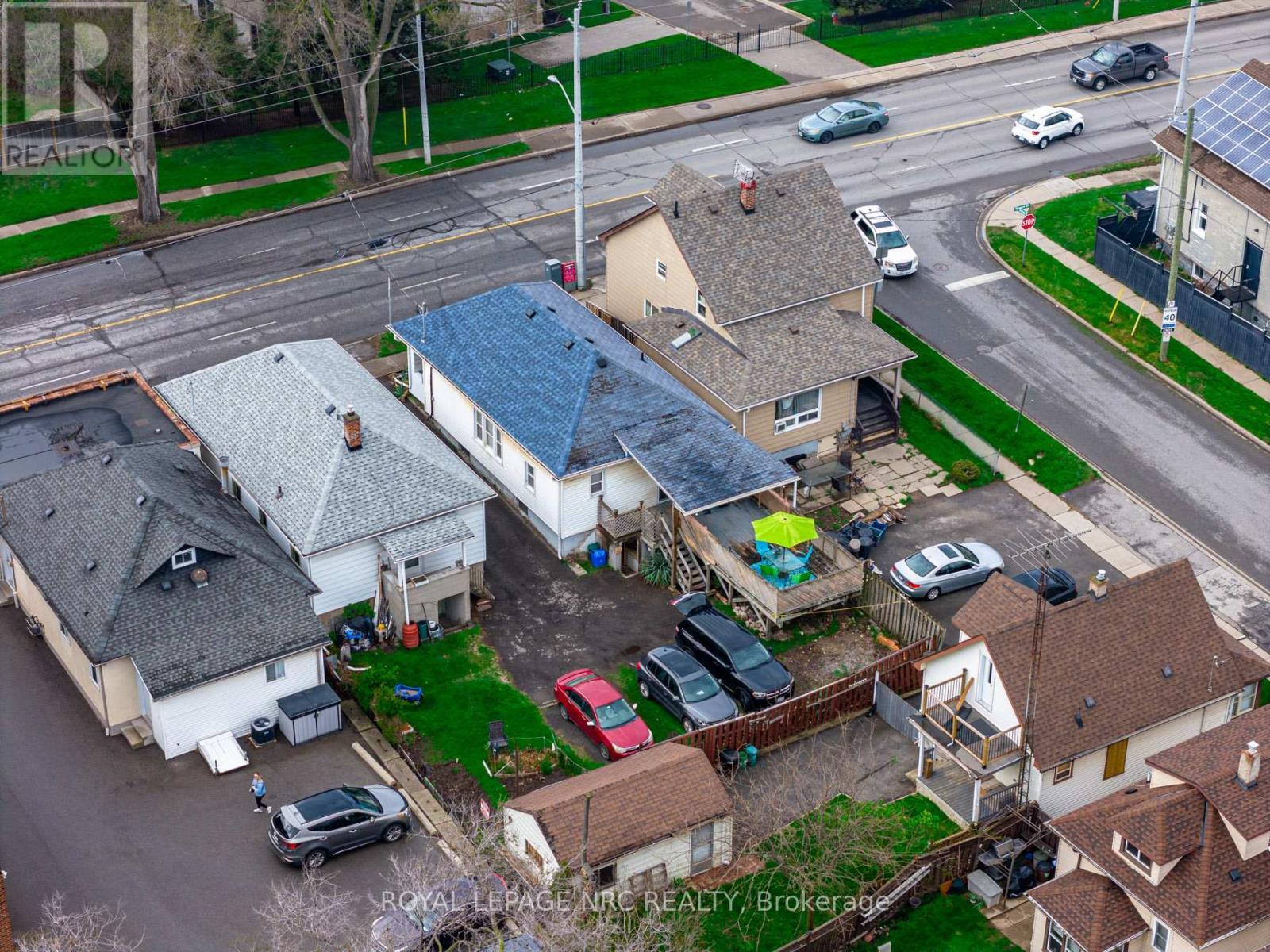 












170 NIAGARA STREET W

,
St. Catharines (E. Chester),




Ontario
L2R4L4

