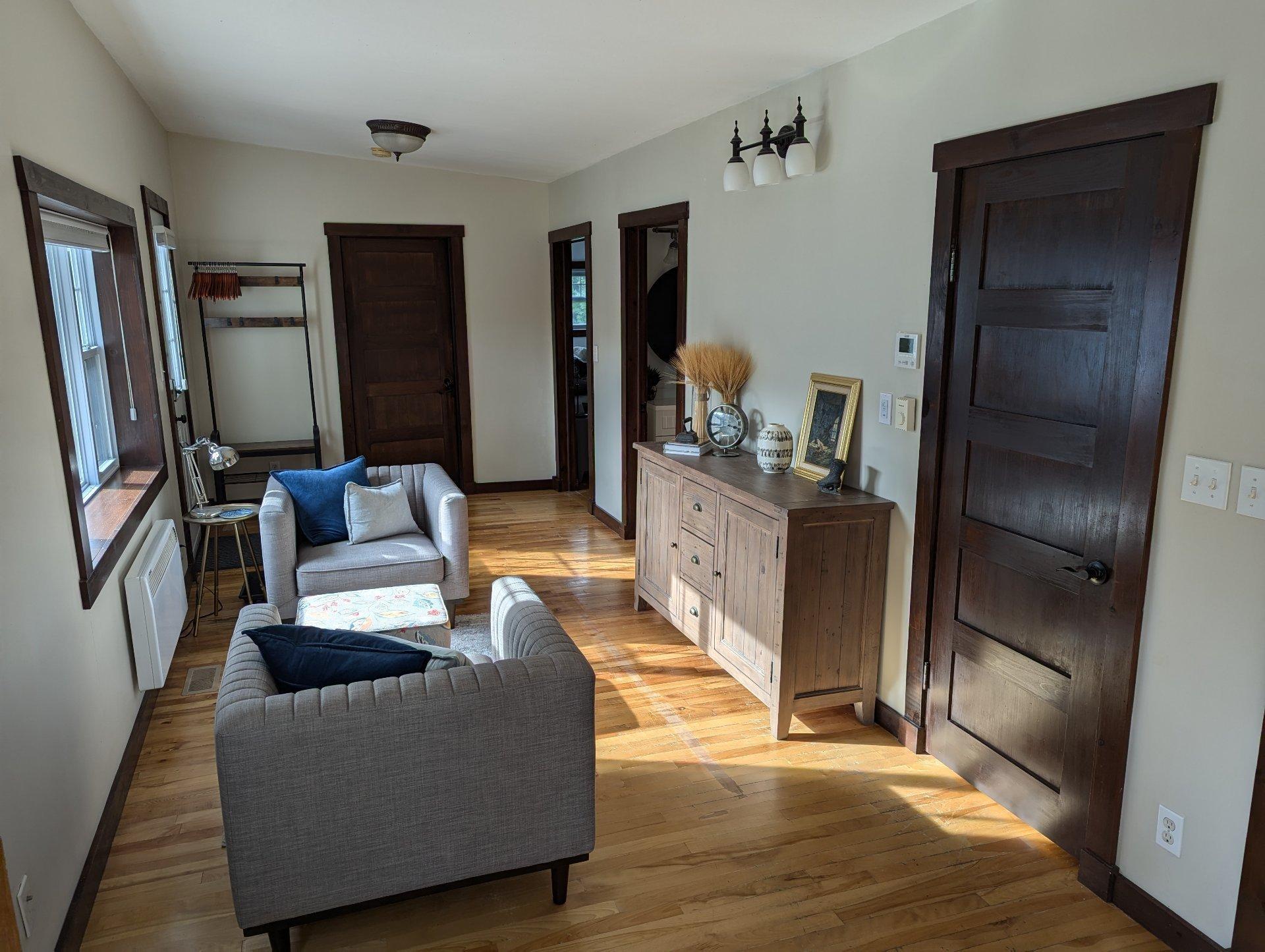 









18A


Av. du Golf

,
Pointe-Claire,




QC
H9S4N5

