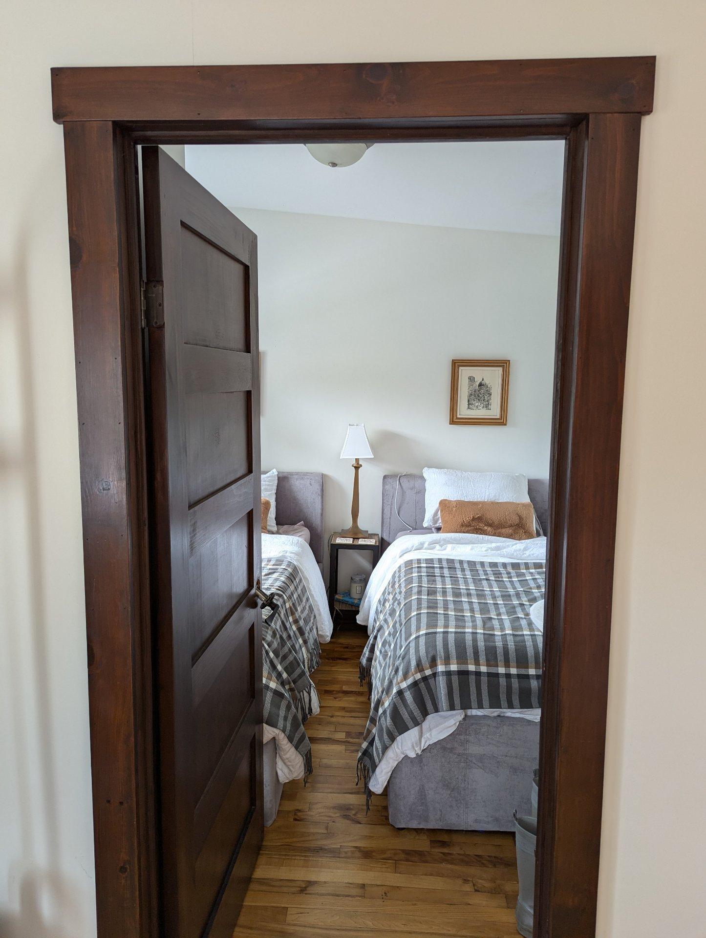 









18A


Av. du Golf

,
Pointe-Claire,




QC
H9S4N5

