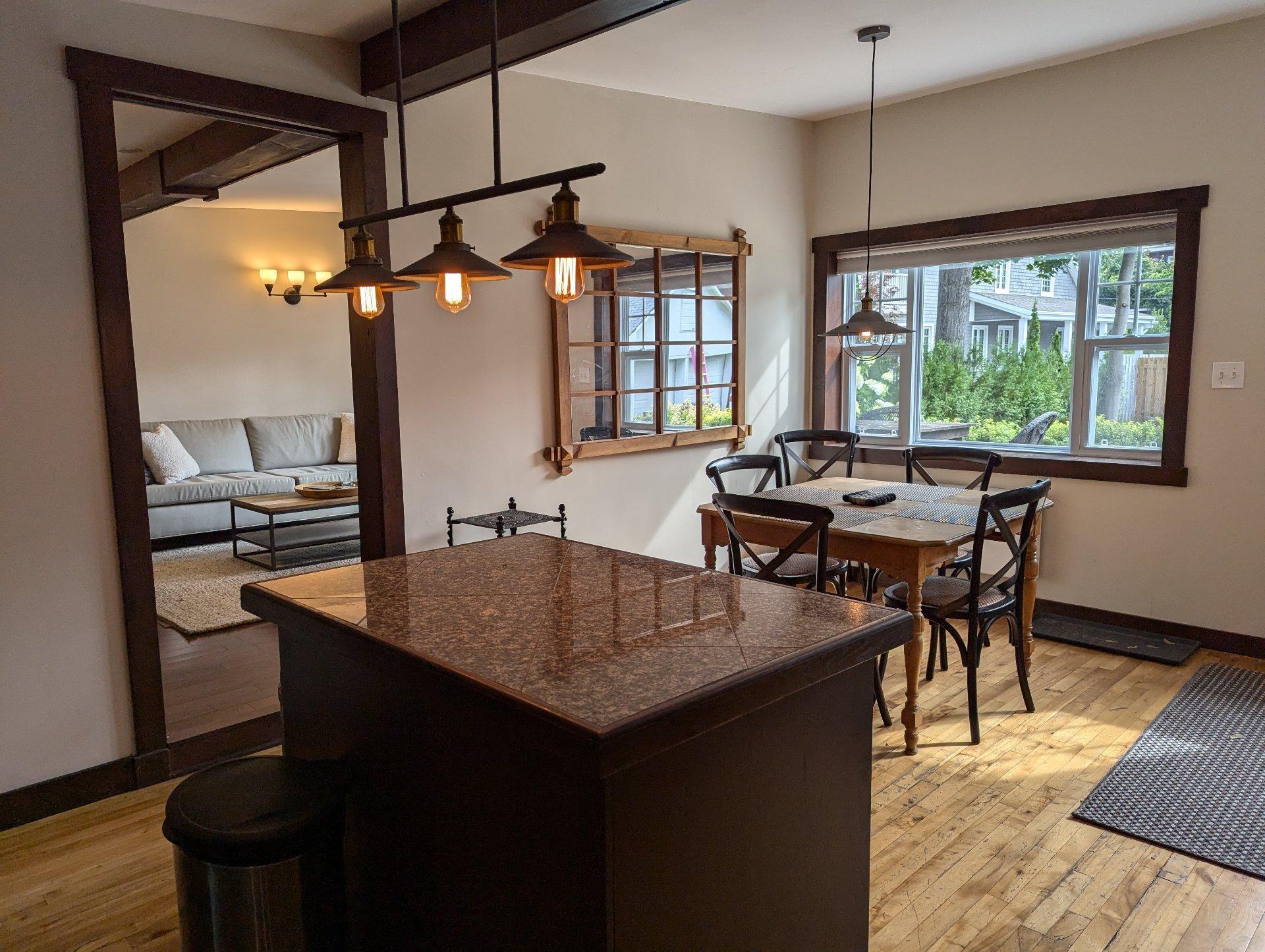 









18A


Av. du Golf

,
Pointe-Claire,




QC
H9S4N5

