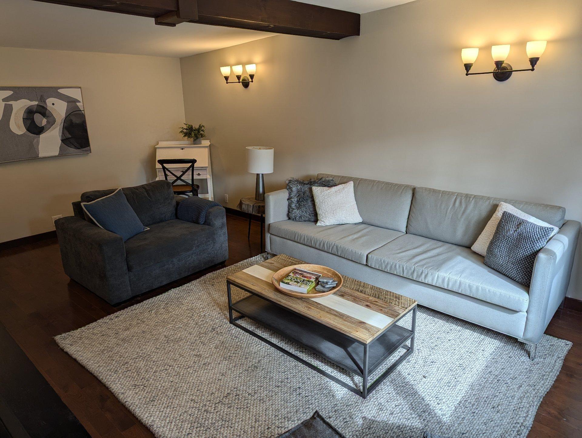 









18A


Av. du Golf

,
Pointe-Claire,




QC
H9S4N5

