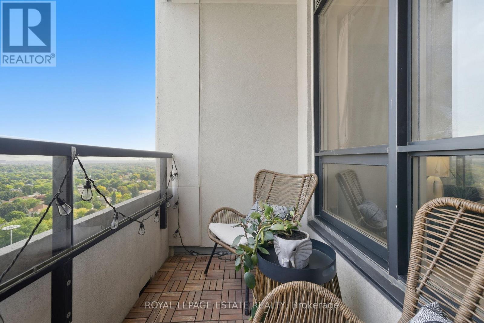 












1808 - 100 HARRISON GARDEN BOULEVARD

,
Toronto,




Ontario
M2N0C2

