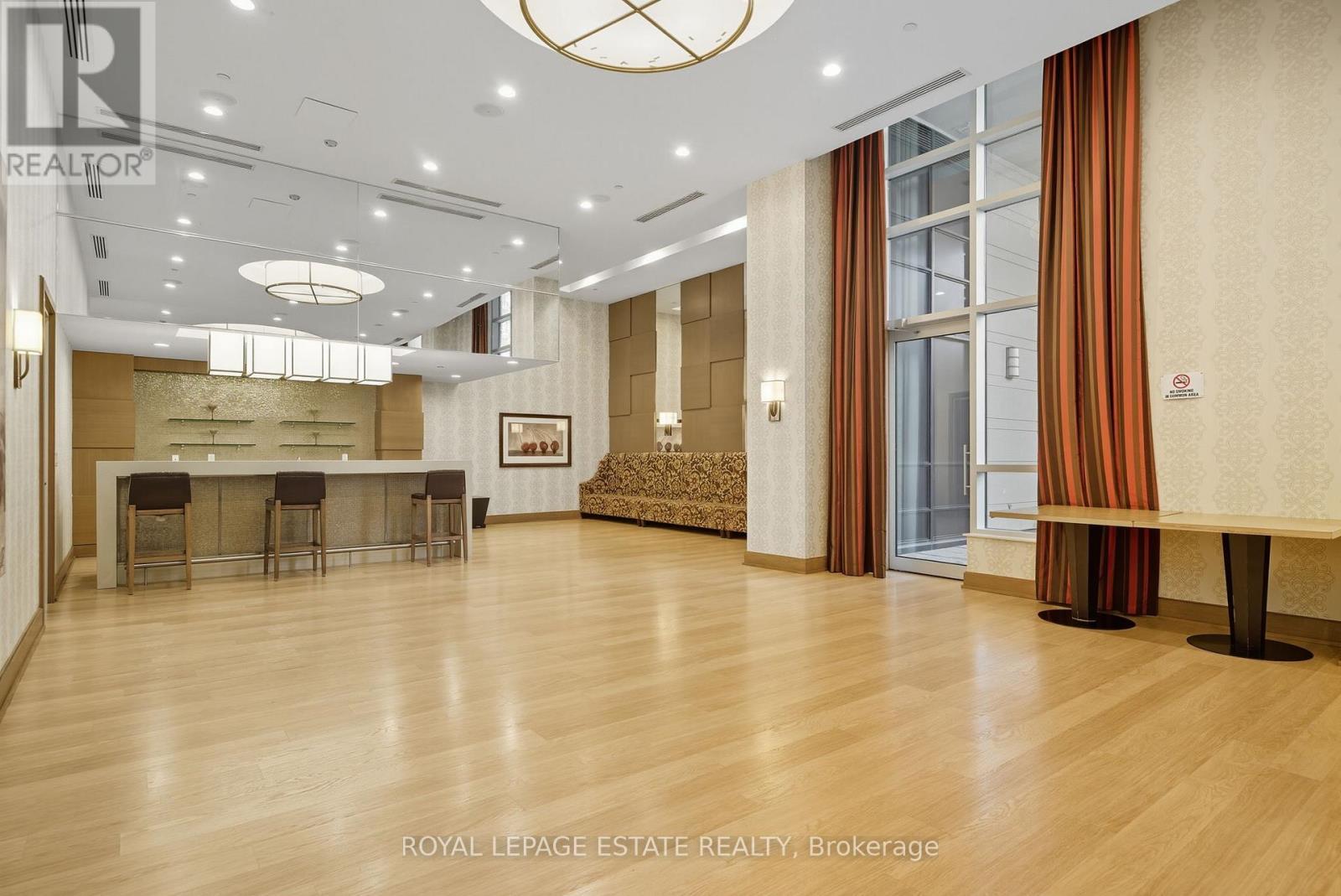 












1808 - 100 HARRISON GARDEN BOULEVARD

,
Toronto,




Ontario
M2N0C2

