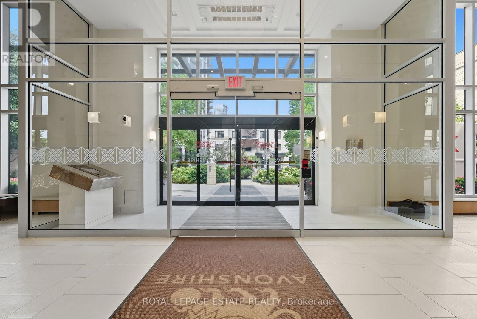 












1808 - 100 HARRISON GARDEN BOULEVARD

,
Toronto,




Ontario
M2N0C2

