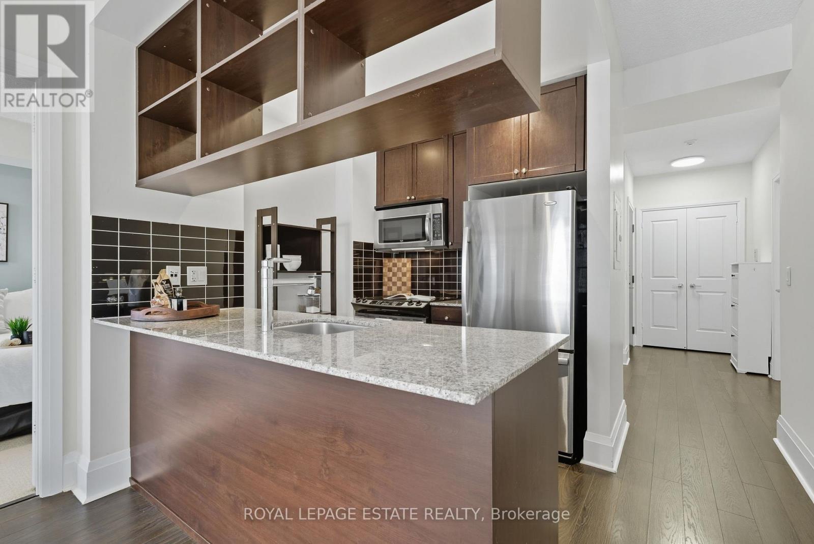 












1808 - 100 HARRISON GARDEN BOULEVARD

,
Toronto,




Ontario
M2N0C2

