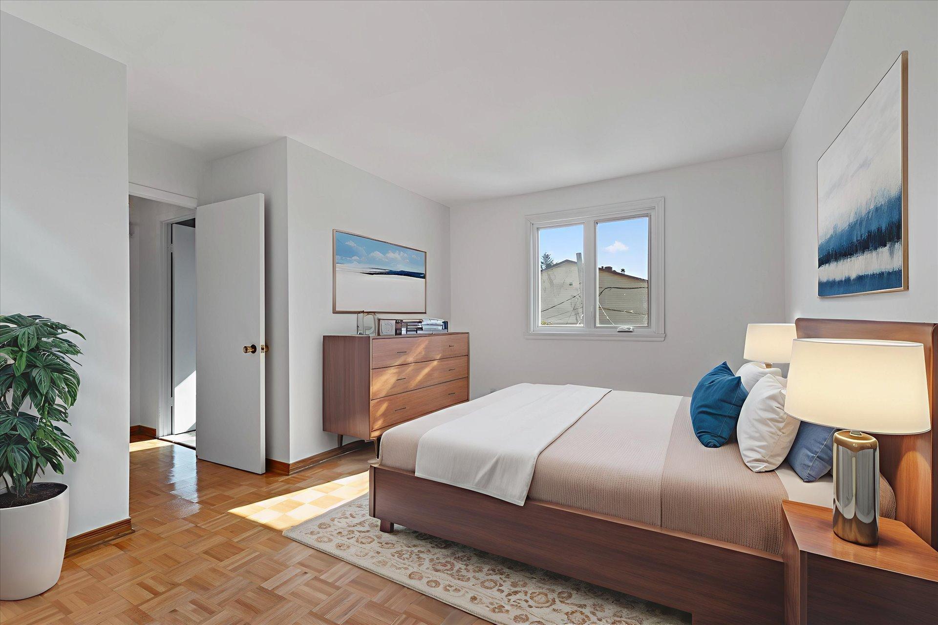 









1535


Rue Plaisance

,
Brossard,




QC
J4W3B4

