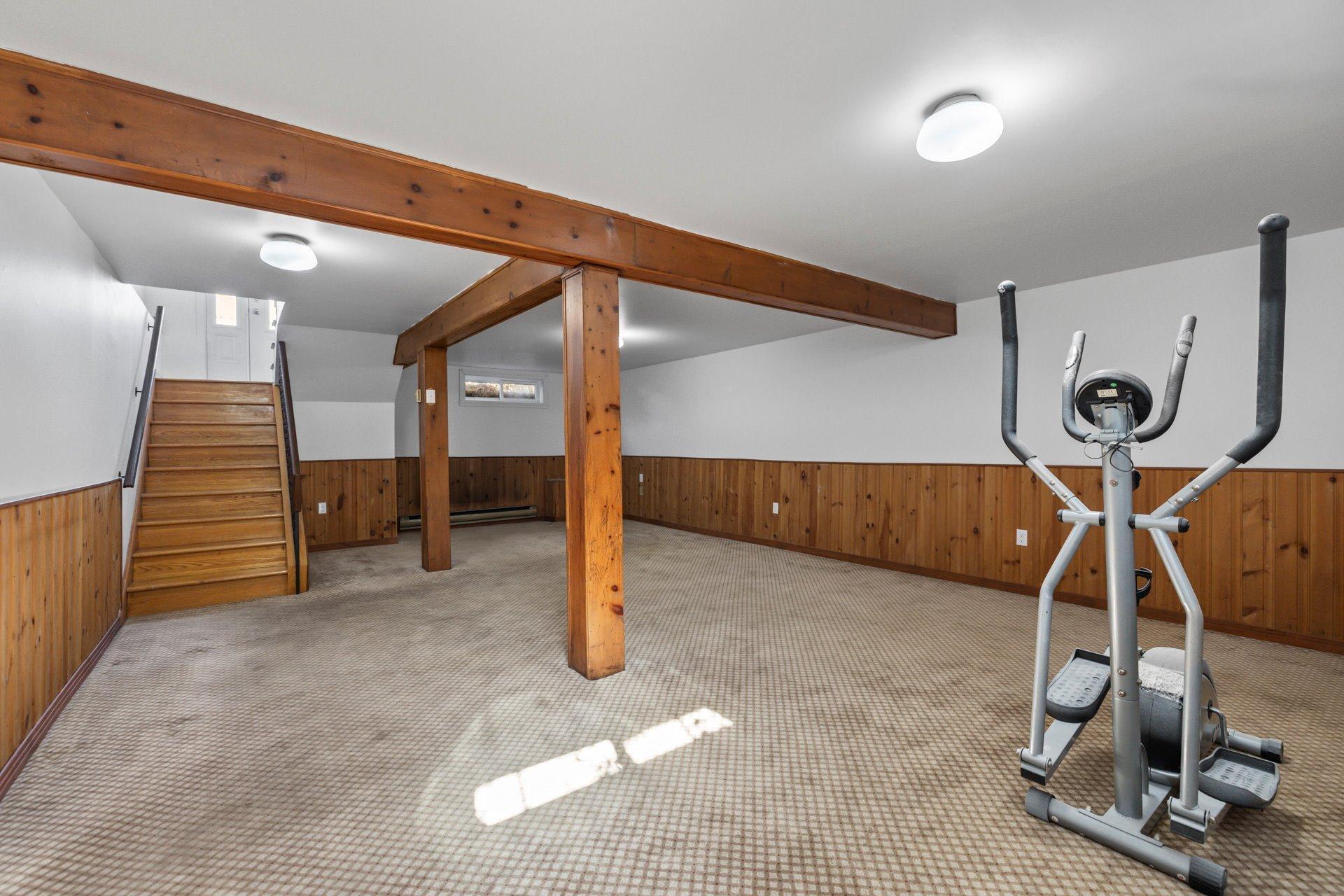 









1535


Rue Plaisance

,
Brossard,




QC
J4W3B4

