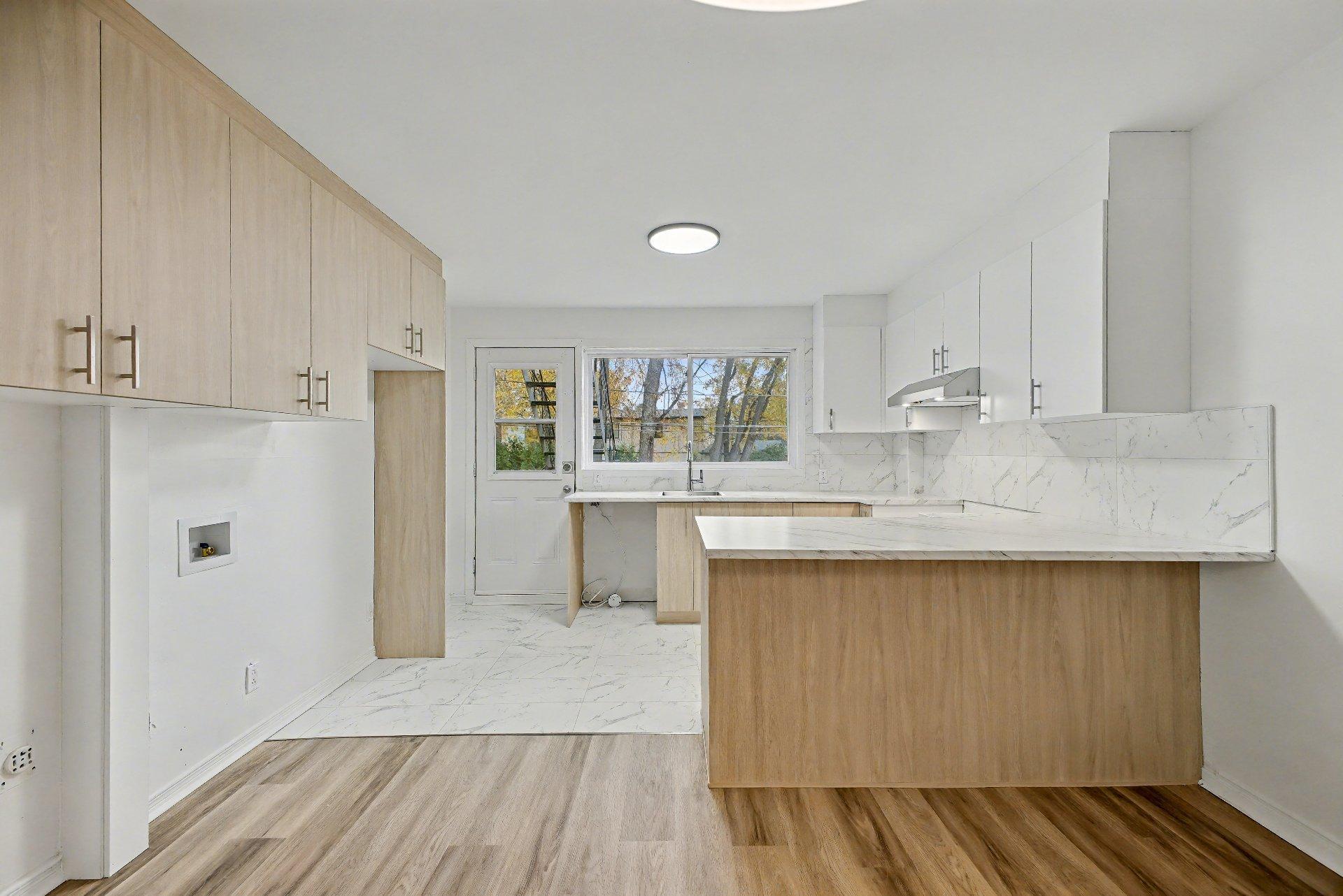 









158

 - 162


Boul. Seigneurial O.

,
Saint-Bruno-de-Montarville,




QC
J3V2H3

