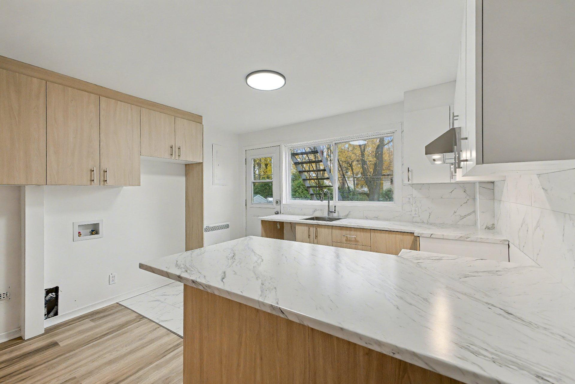 









158

 - 162


Boul. Seigneurial O.

,
Saint-Bruno-de-Montarville,




QC
J3V2H3

