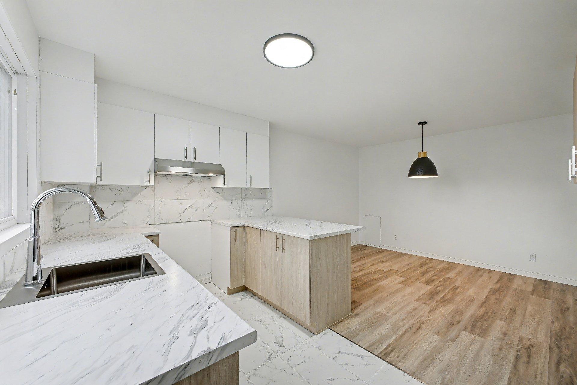 









158

 - 162


Boul. Seigneurial O.

,
Saint-Bruno-de-Montarville,




QC
J3V2H3

