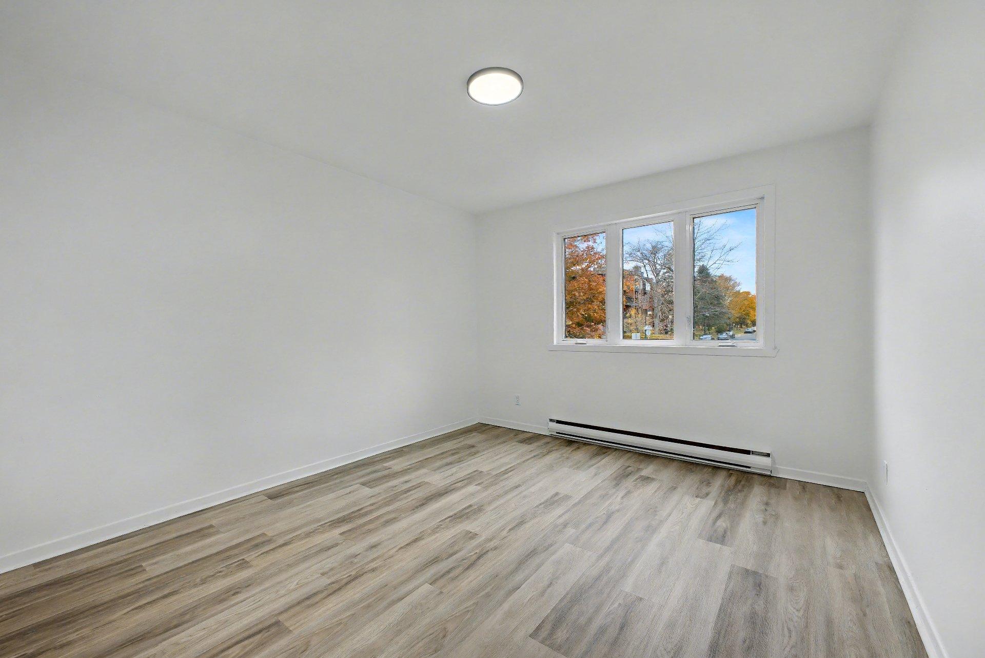 









158

 - 162


Boul. Seigneurial O.

,
Saint-Bruno-de-Montarville,




QC
J3V2H3

