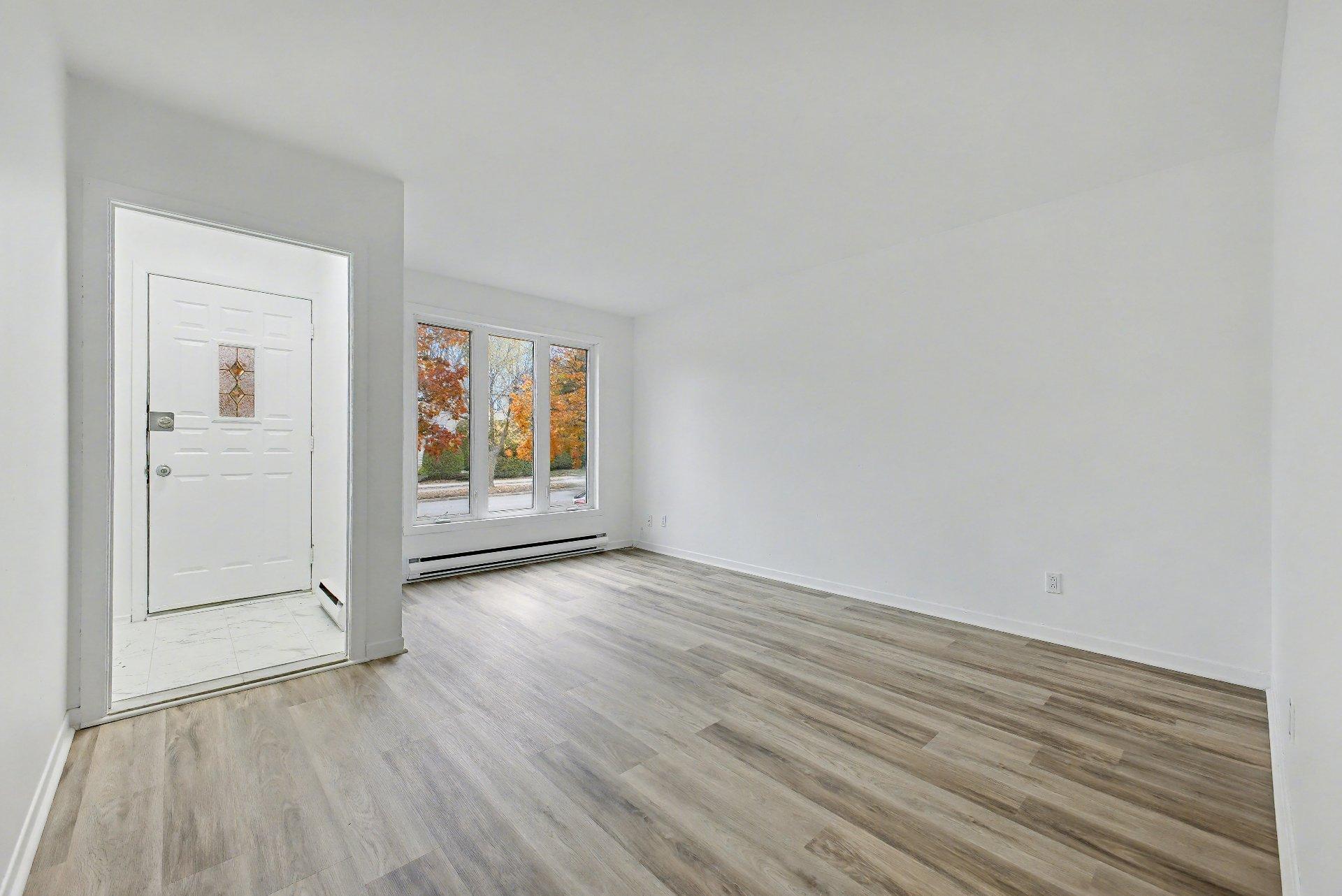 









158

 - 162


Boul. Seigneurial O.

,
Saint-Bruno-de-Montarville,




QC
J3V2H3

