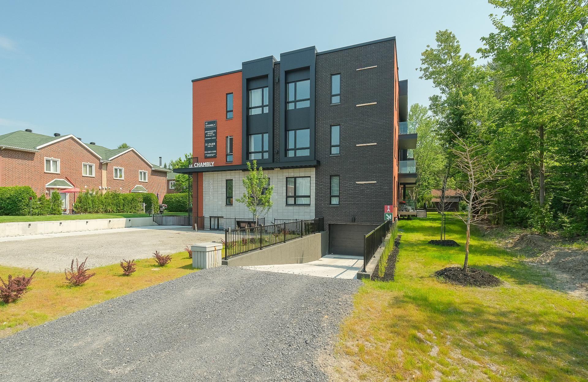 









2010


Rue De Chambly

, 304,
Saint-Bruno-de-Montarville,




QC
J3V0E5

