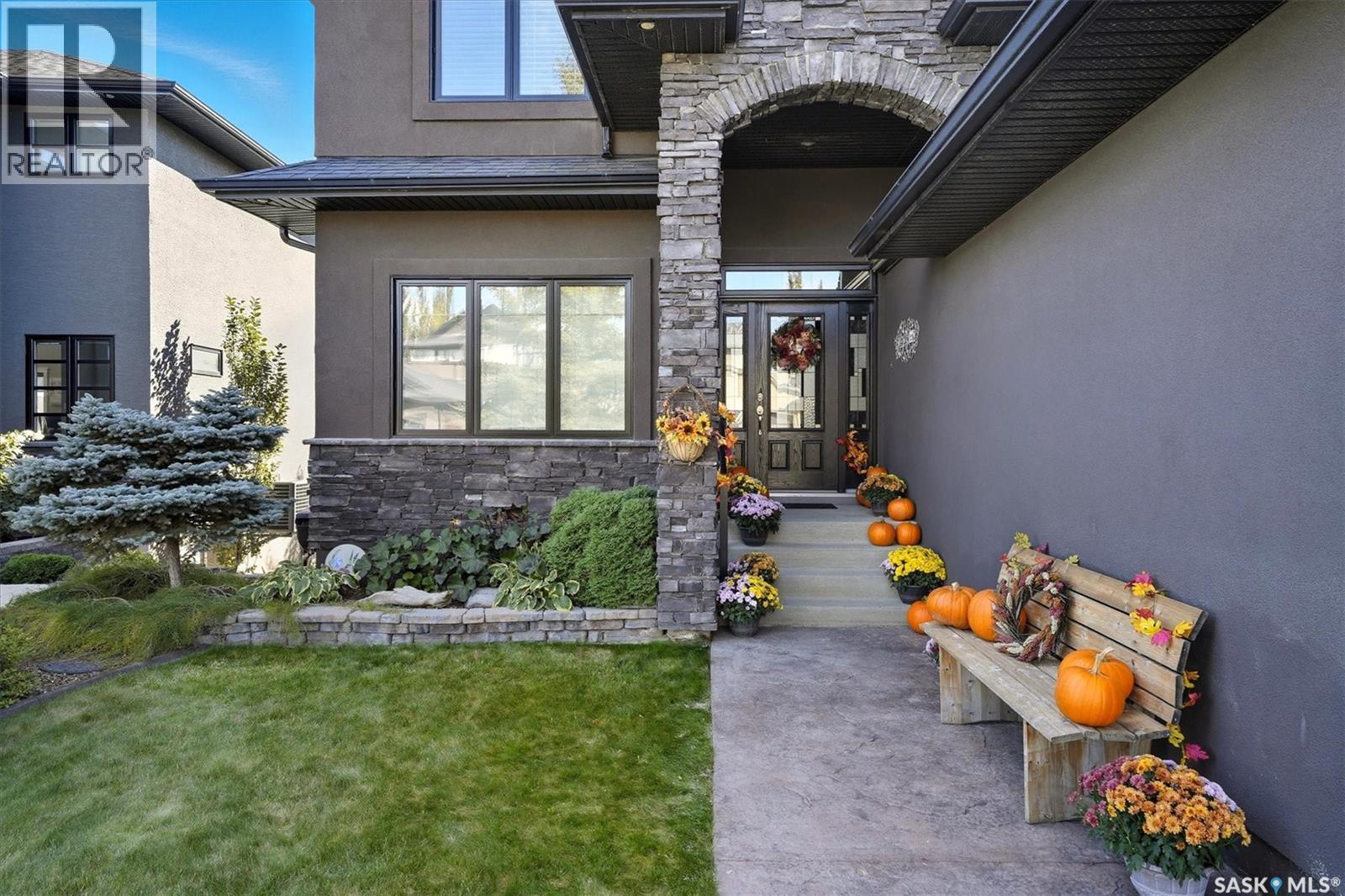 












258 Whalley CRESCENT

,
Saskatoon,




Saskatchewan
S7T0P1

