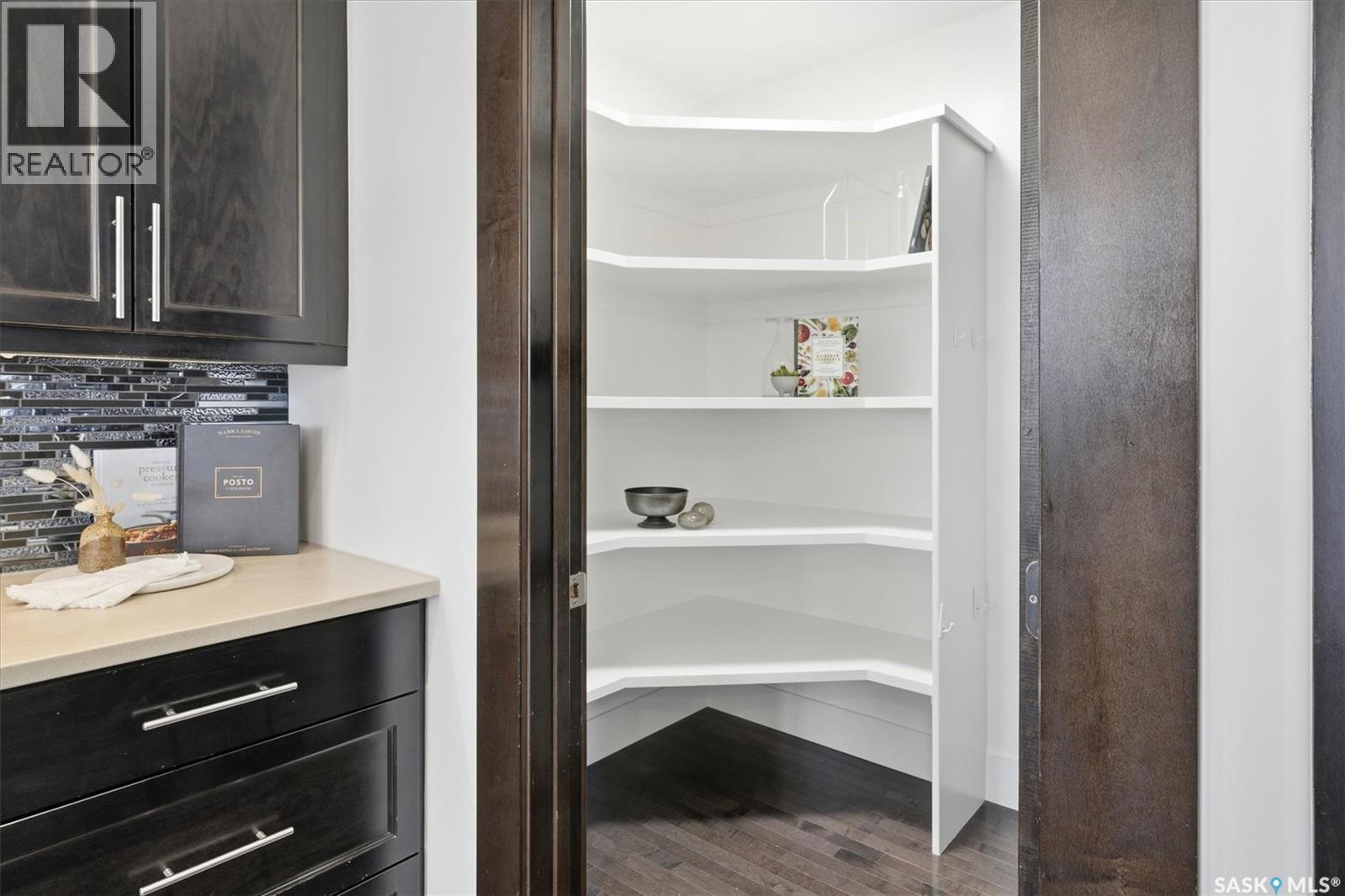 












258 Whalley CRESCENT

,
Saskatoon,




Saskatchewan
S7T0P1

