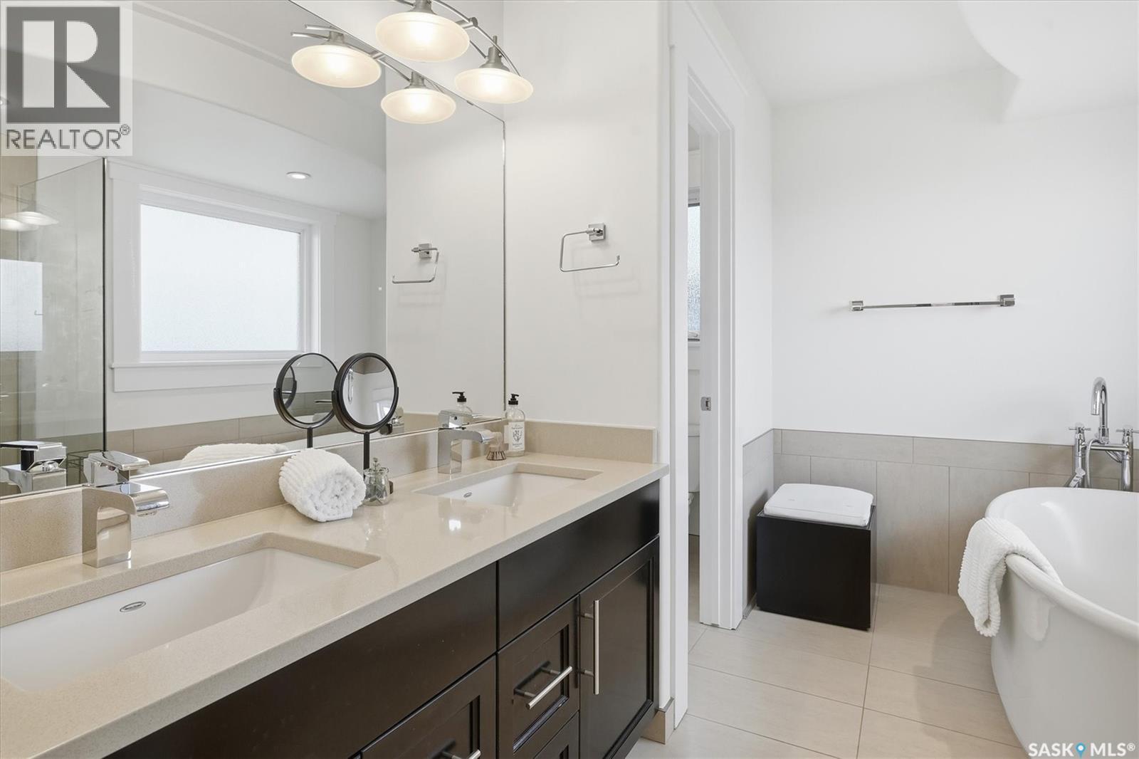 












258 Whalley CRESCENT

,
Saskatoon,




Saskatchewan
S7T0P1

