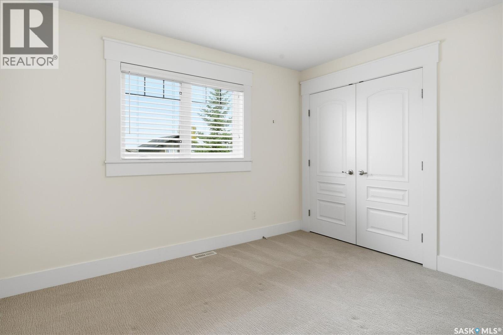 












258 Whalley CRESCENT

,
Saskatoon,




Saskatchewan
S7T0P1

