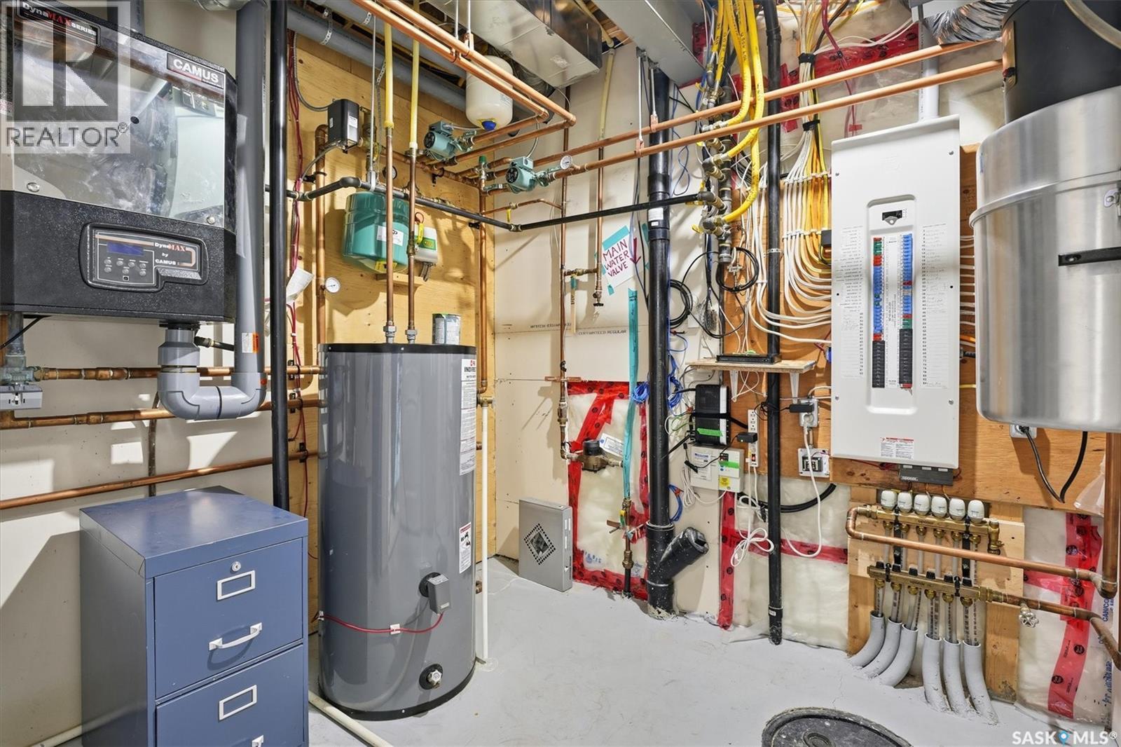 












258 Whalley CRESCENT

,
Saskatoon,




Saskatchewan
S7T0P1

