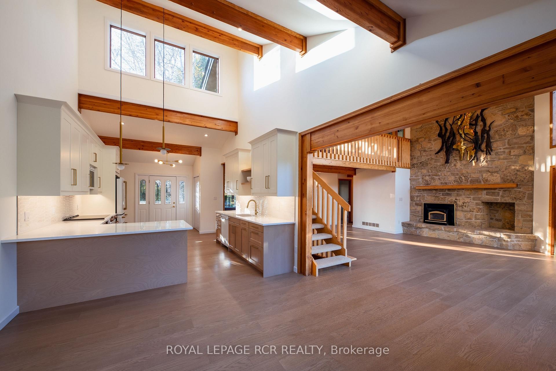 









674189


Hurontario

Street,
Mono,







ON
L9W 5R9

