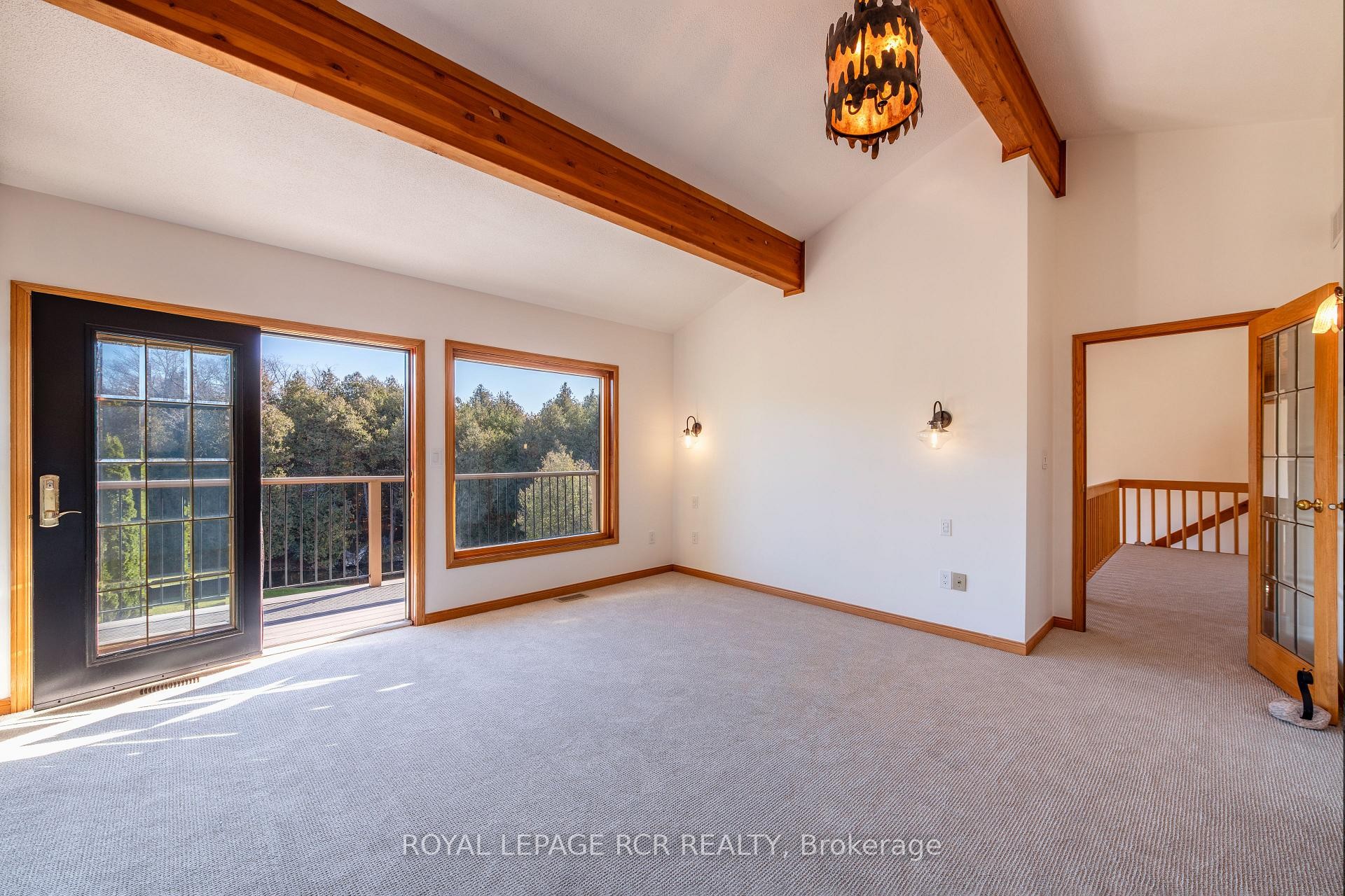 









674189


Hurontario

Street,
Mono,







ON
L9W 5R9

